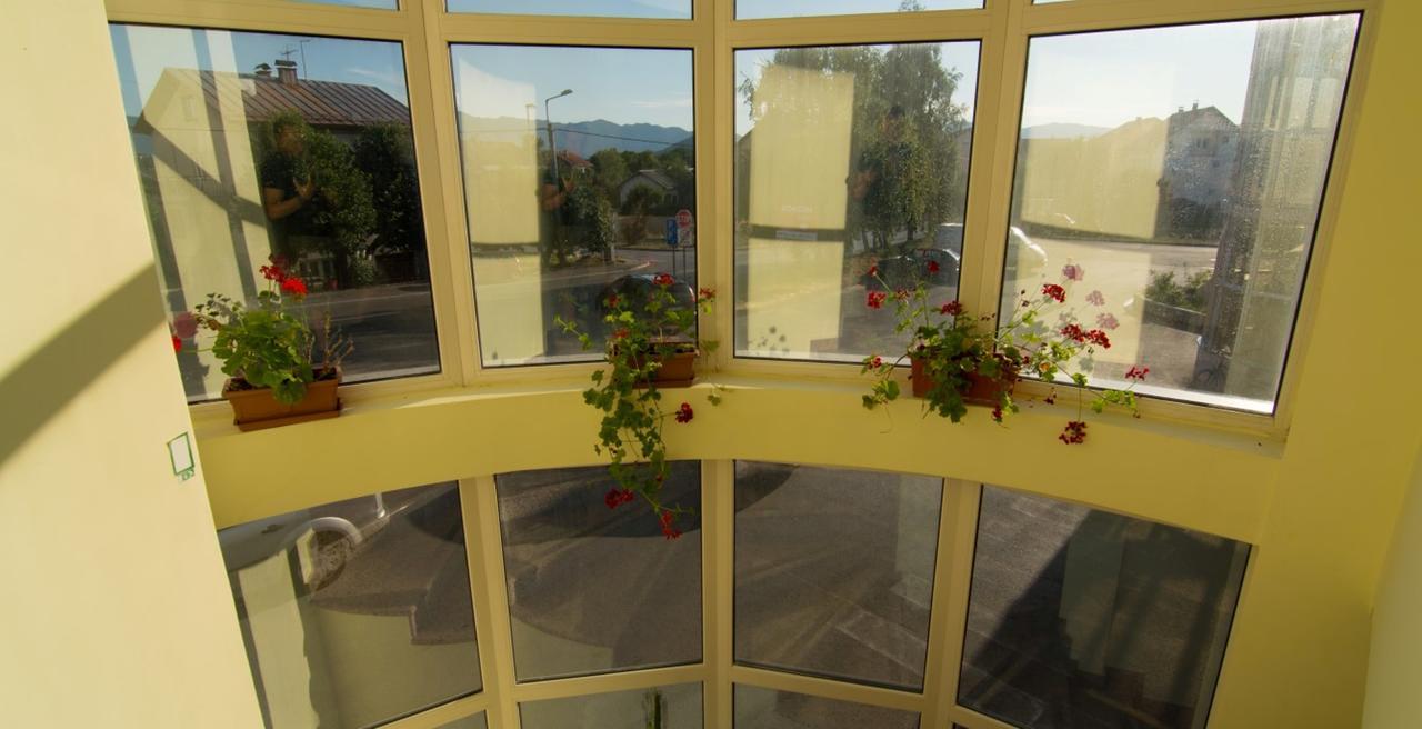 Hotel Ana Gospic Bagian luar foto